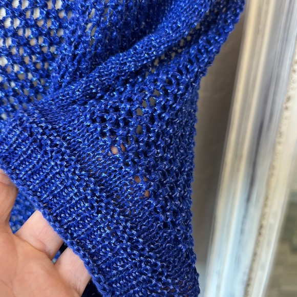 Chicos size 1 new without tags royal blue shirt sleeve ladies top - Picture 4 of 8